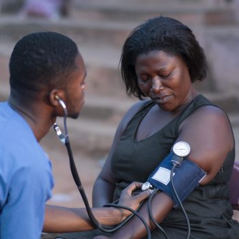 africa-humanitarian-aid-doctor-taking-care-patient